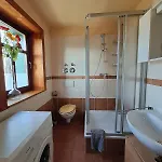 公寓 Gemuetliches 1-zimmer-appartment Mit Balkon