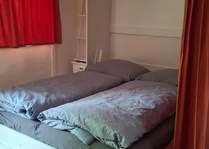 Gemuetliches 1-zimmer-appartment Mit Balkon Markkleeberg